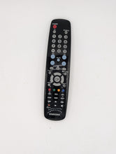 Load image into Gallery viewer, BN59-00687A SAMSUNG TV REMOTE - USED