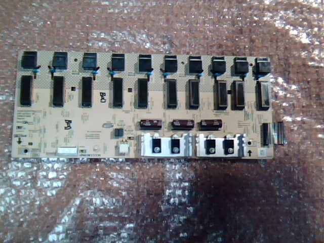 RUNTKA478WJZZ Backlight Inverter Board for a Sharp TV (LC-52D65U and more)